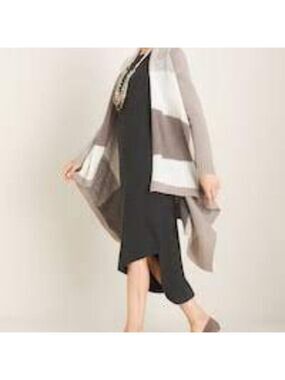 Chico's Drape Front Colorblock Cardigan Sweater 0 Small 00P XS Petite New